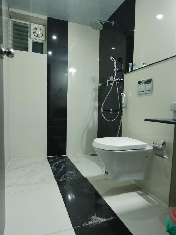 Transit Suites By Grandwest Nedumbassery Exterior photo